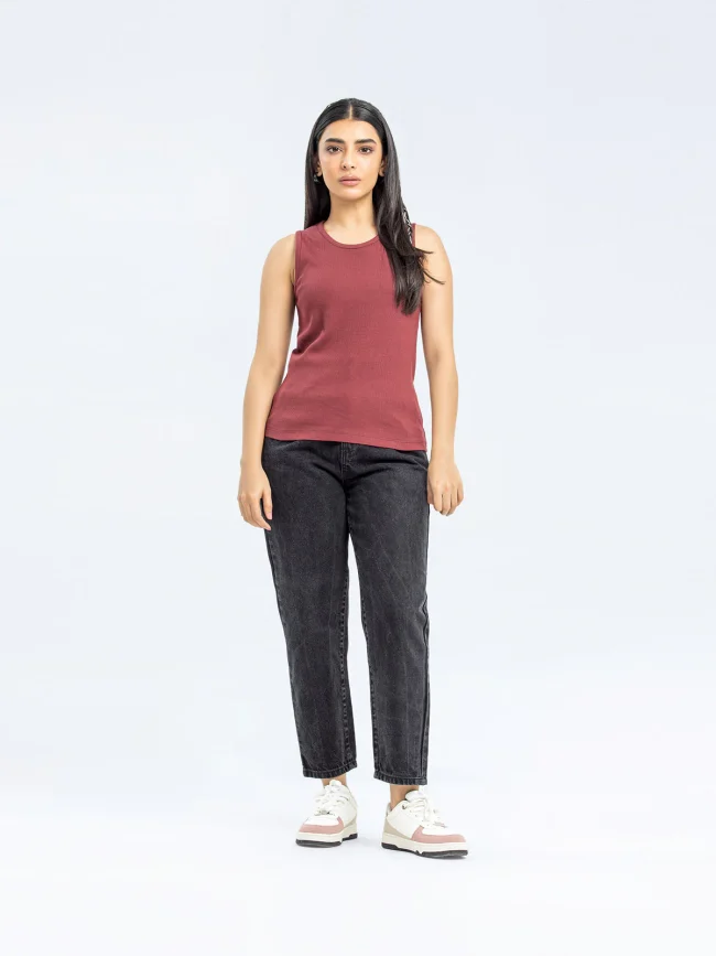 Women's Moisture-Wicking Athletic Tank Top in breathable fabric with UV protection