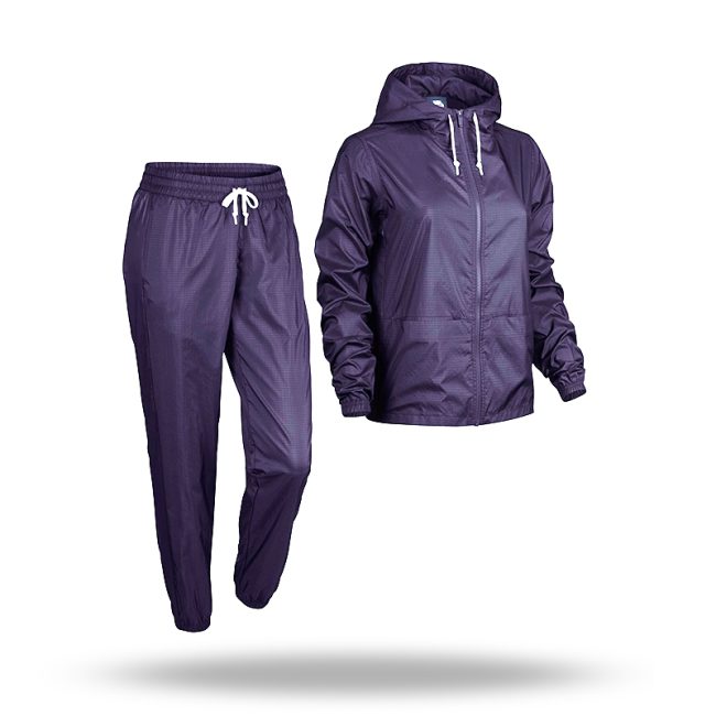Women's athletic tracksuit with moisture-wicking fabric for optimal performance