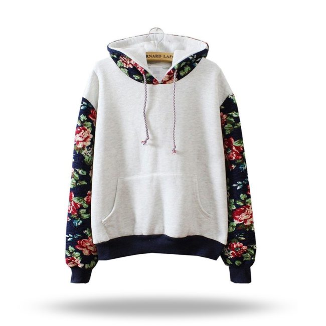 Women's oversized hoodie offering comfort and casual street style